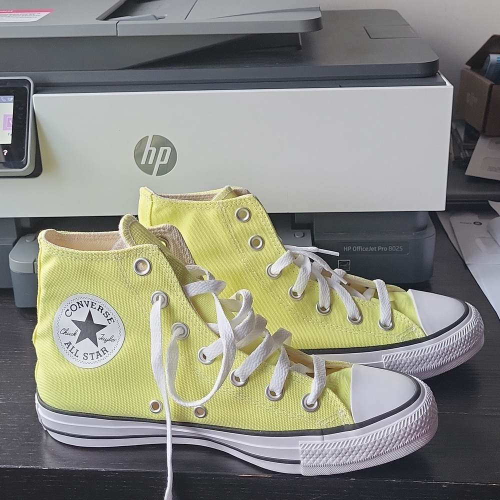 Converse unisex men sz5 woman sz7